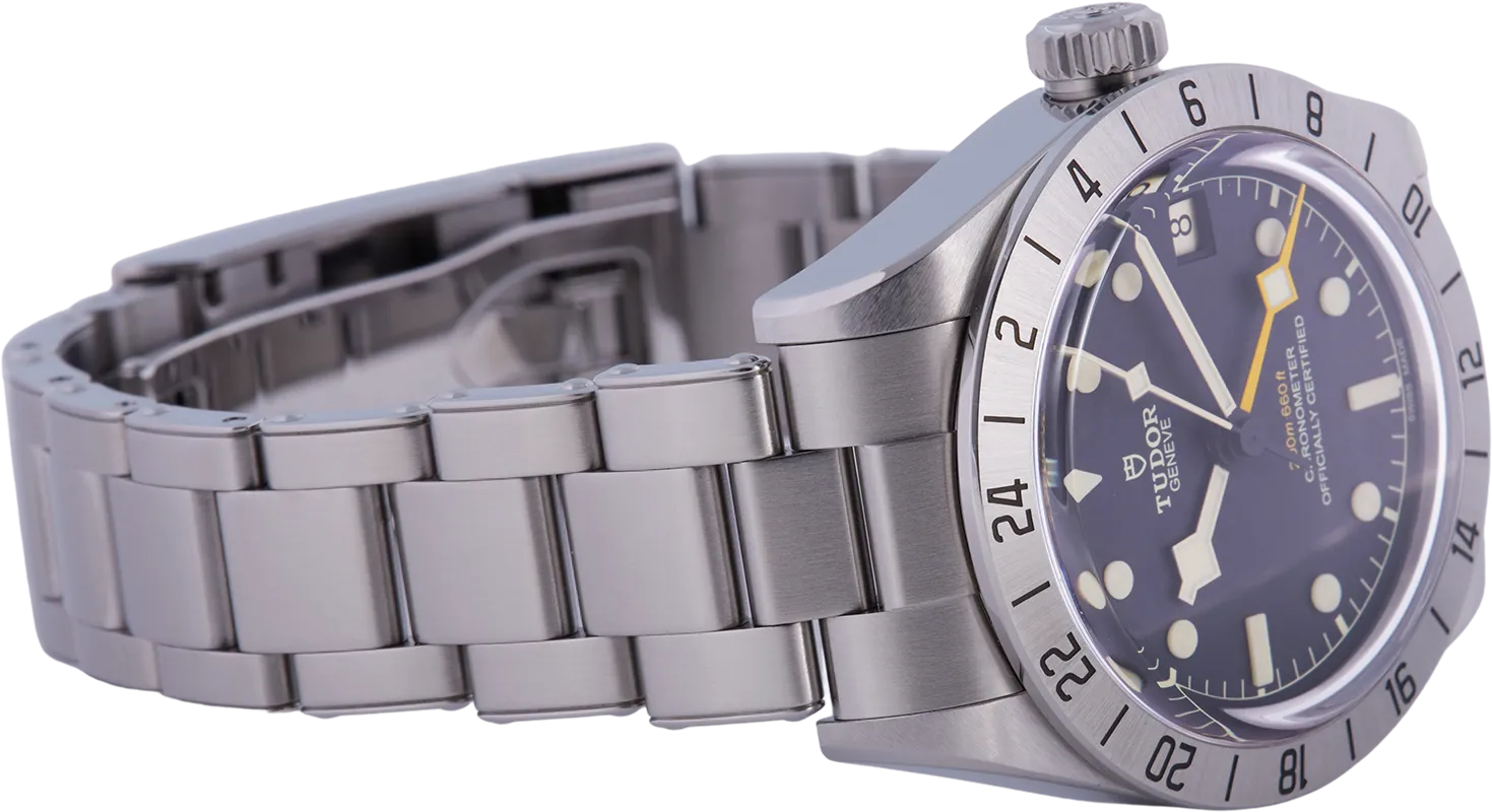 Tudor Black Bay Pro M79470-0001